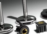 Levelling elements